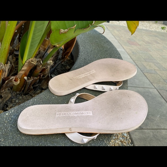 Rebecca Minkoff blush pink studded sandals - Picture 5 of 6